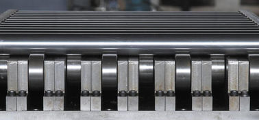 auto petroquímica de solda do rotador da tubulação do tanque 150T que centra o rolo 6000mm