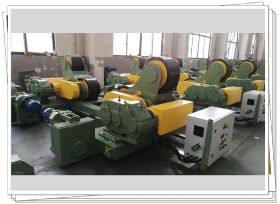 O auto de atravessamento elétrico alinhou a roda de borracha de solda do rotador da solda da cama 100t do rolo